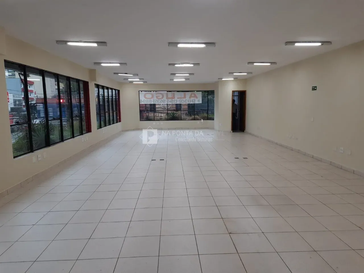 Sala comercial para locação em SBC