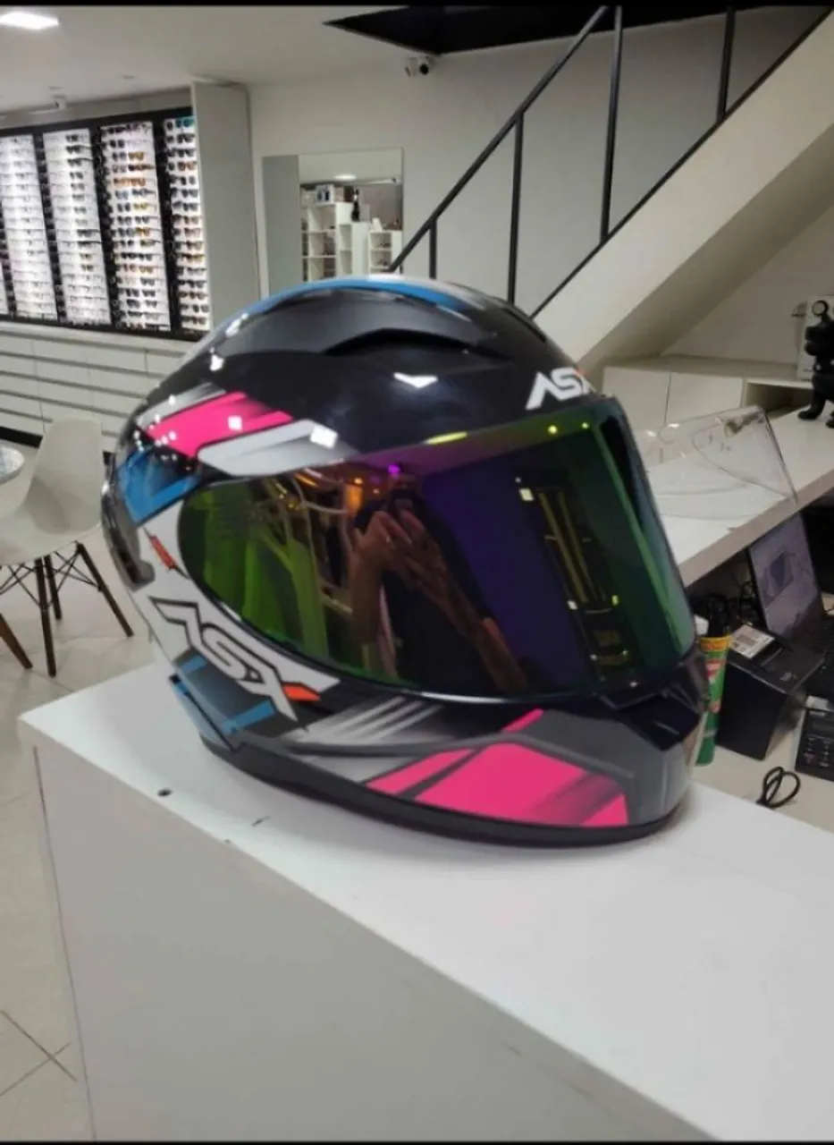 Capacete de Moto ASX Design Moderno e Seguro
