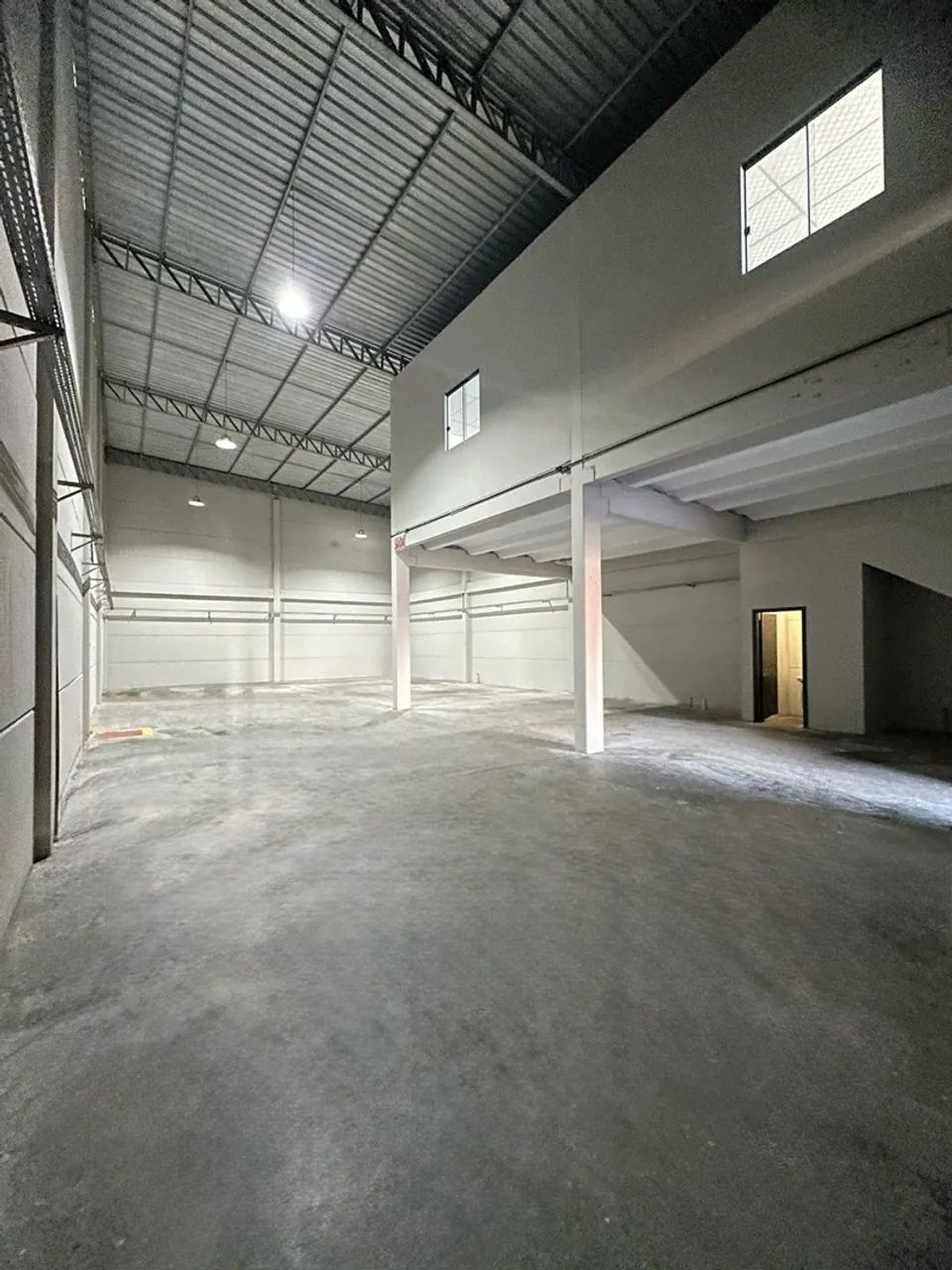 Alugo Galpão 360m2 em Tijucas com Mezanino  - Foto 2