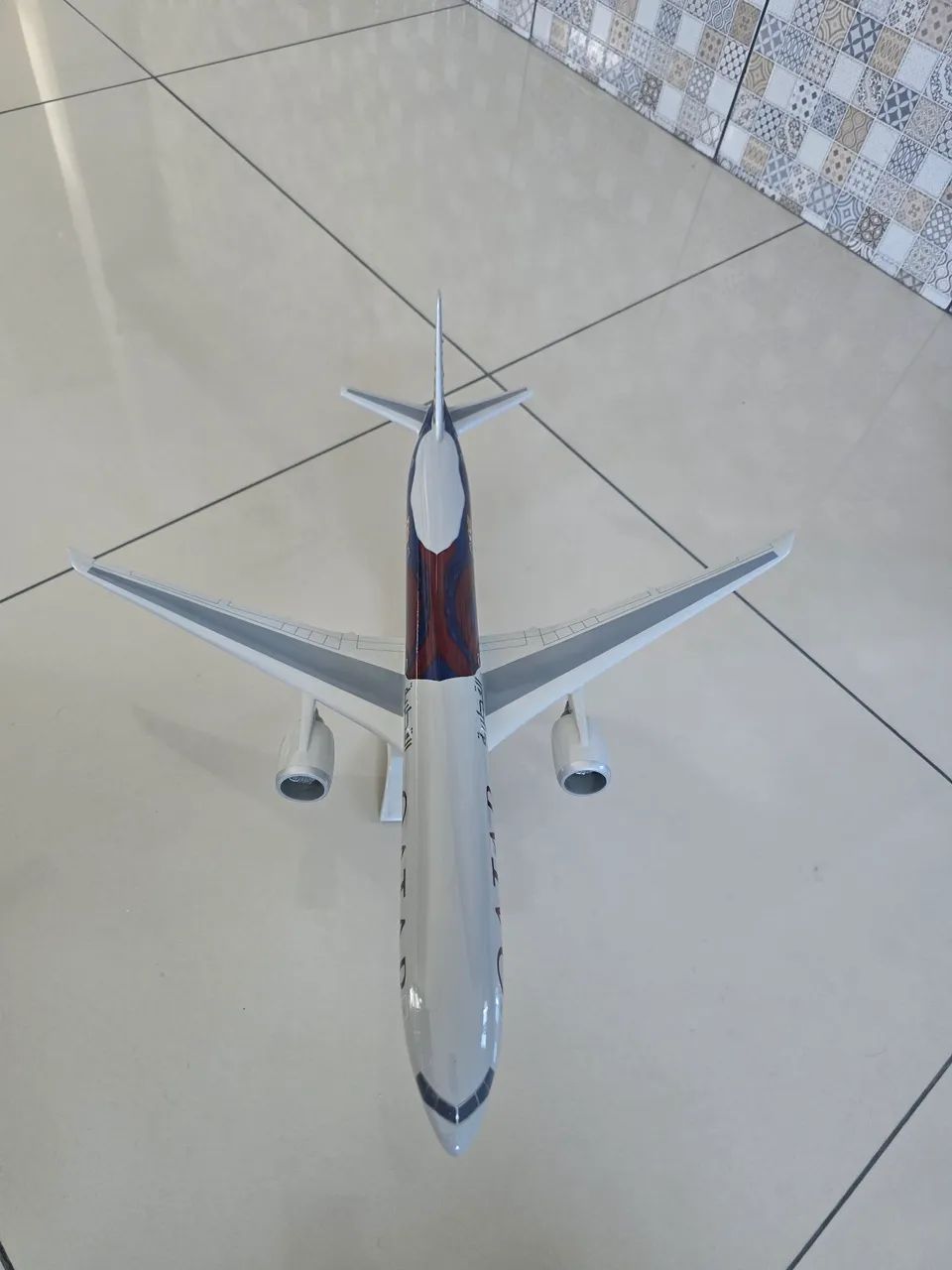 MAQUETE  777-300 QUATAR( BARCELONA) - Foto 2