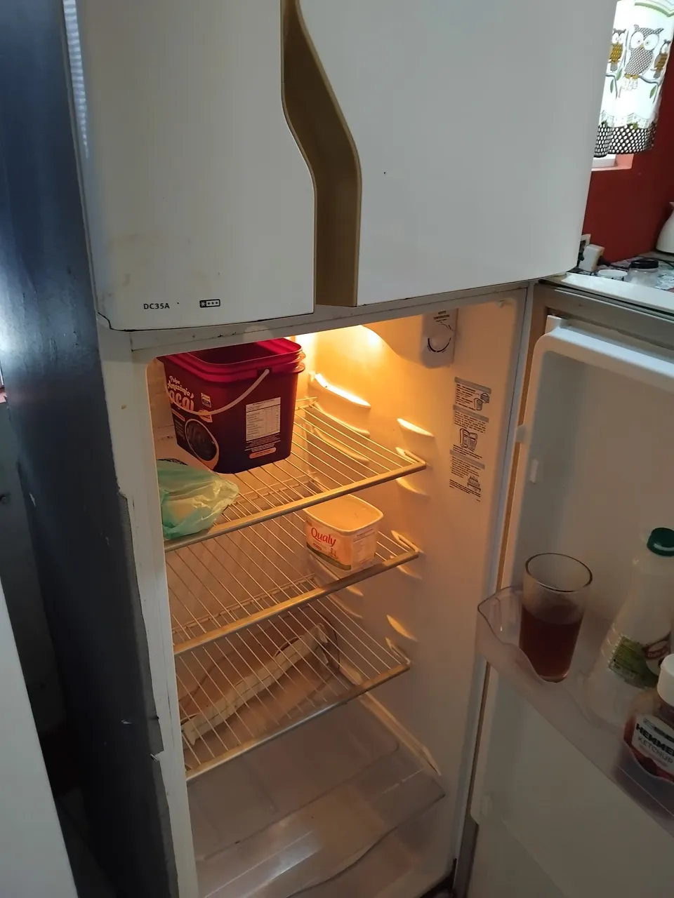 Geladeira DC35A - Ótimo estado!