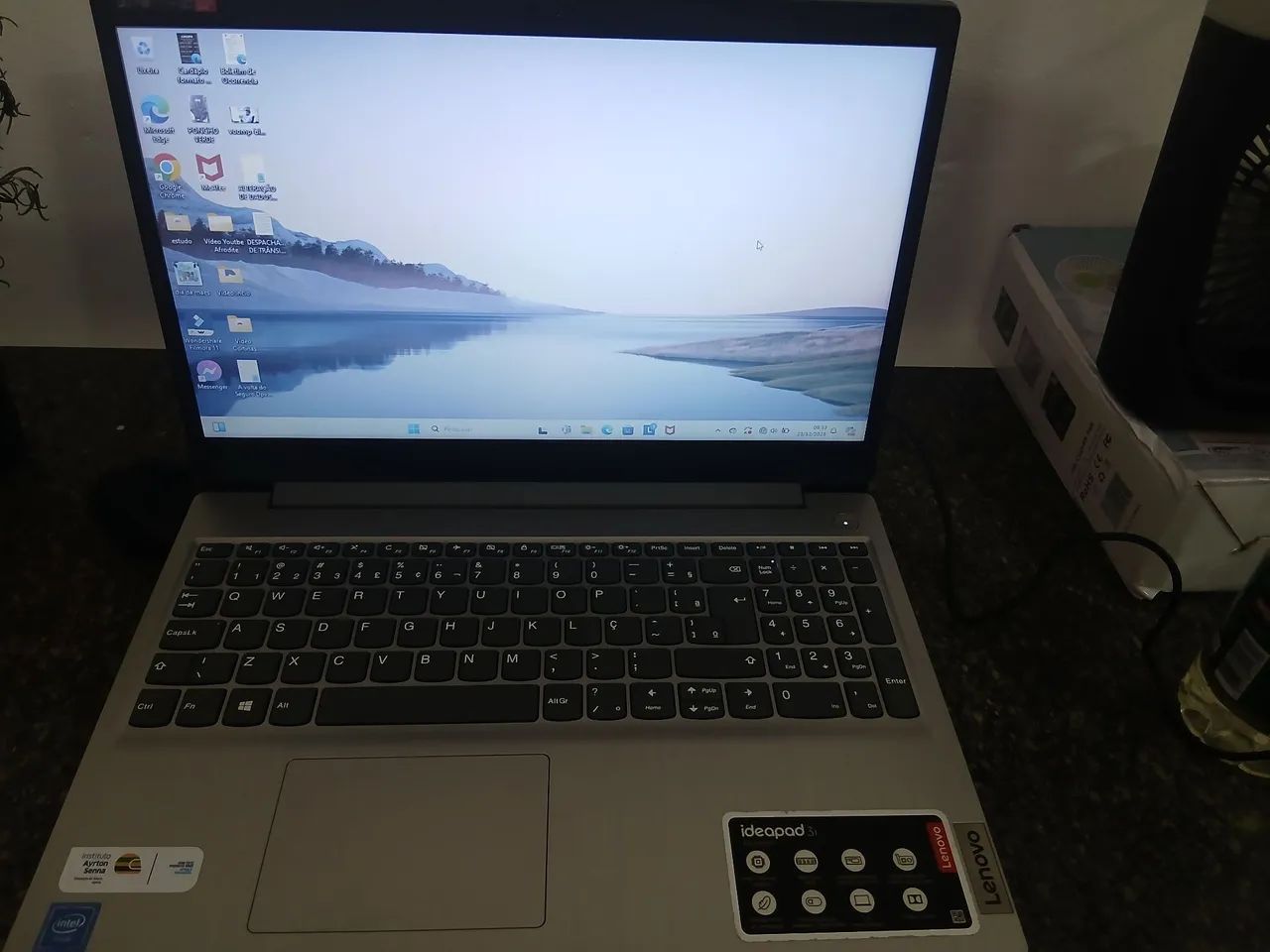 Vendo notebook 