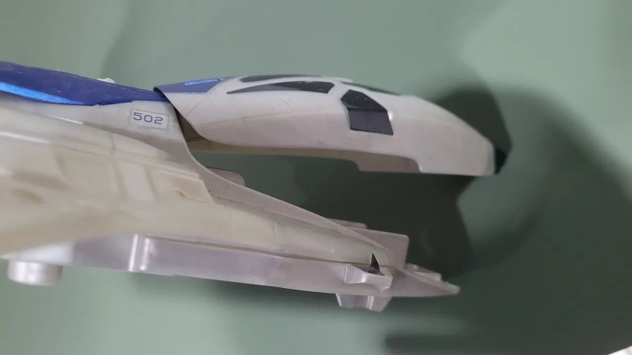 Miniatura de Avião Avengers - Foto 3