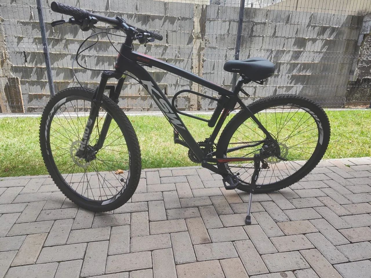 Bicicleta com freio hidráulico 