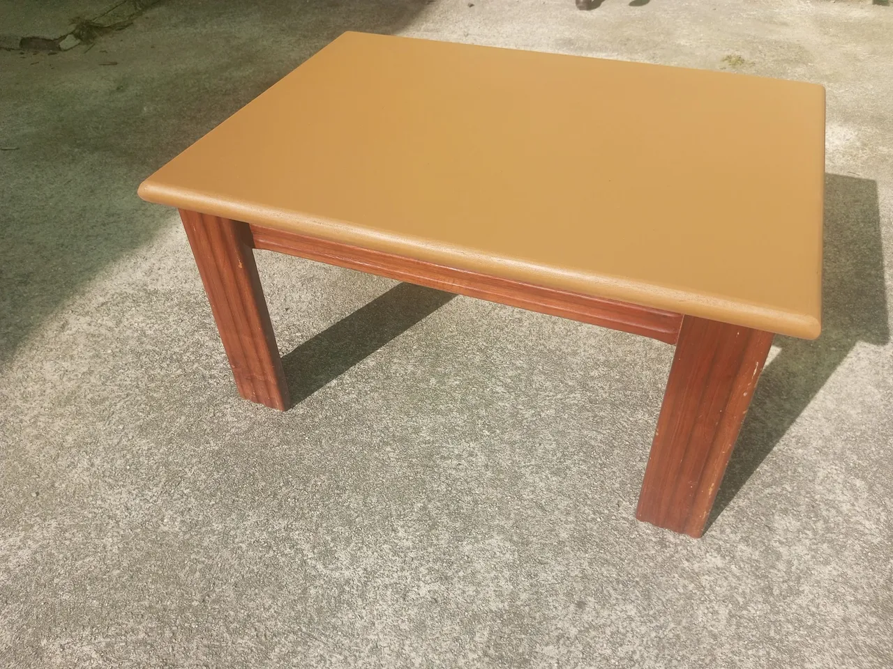 Mesa de Centro em Madeira