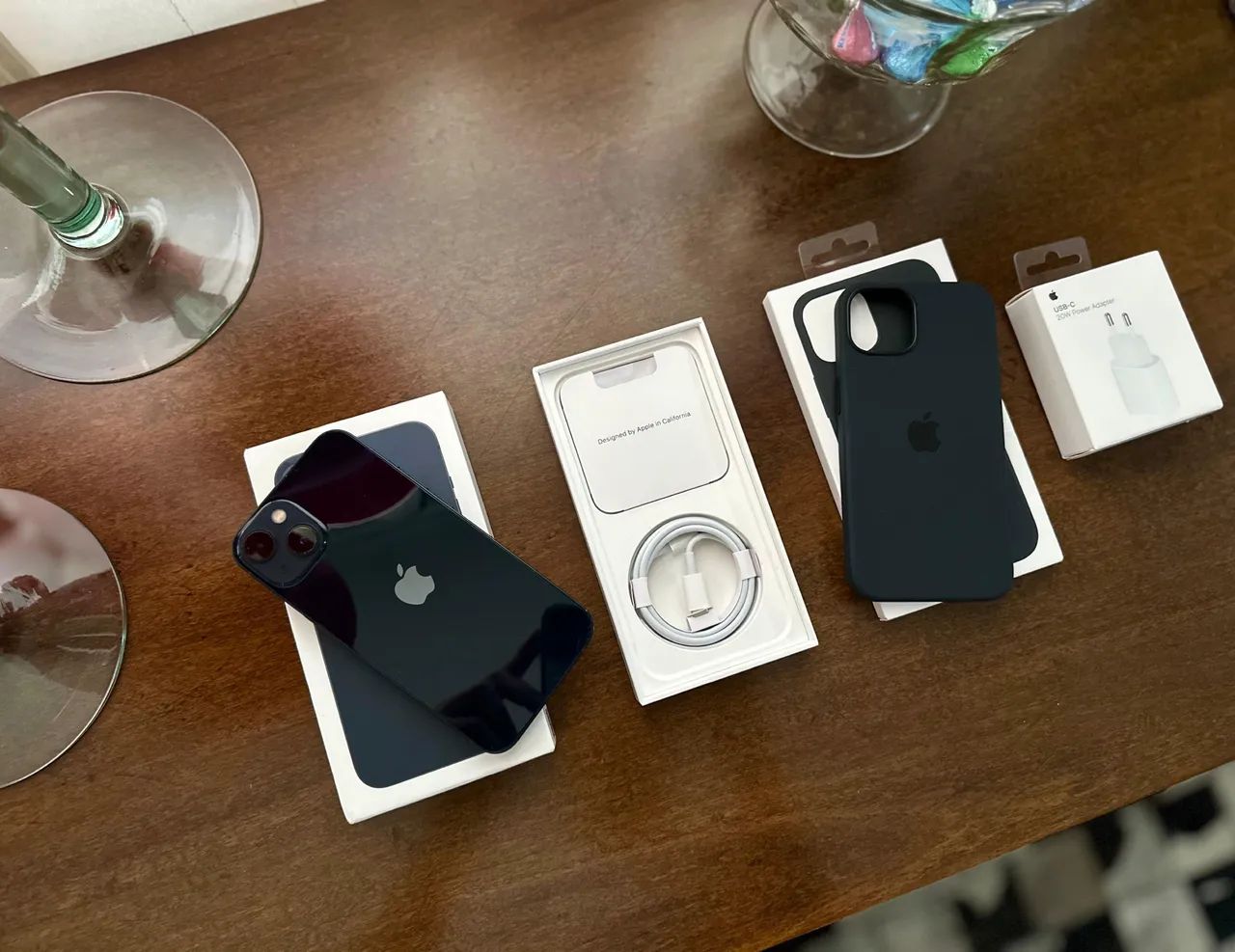 iPhone 13 ミッドナイト コード付き