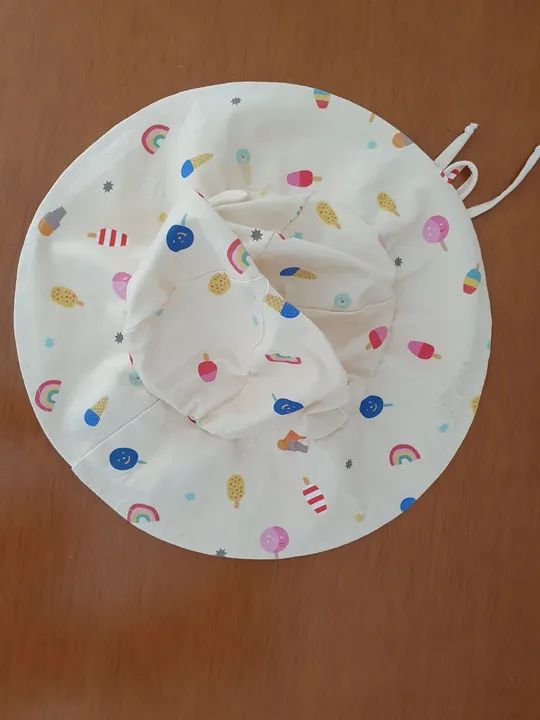 Chapéu de praia infantil 