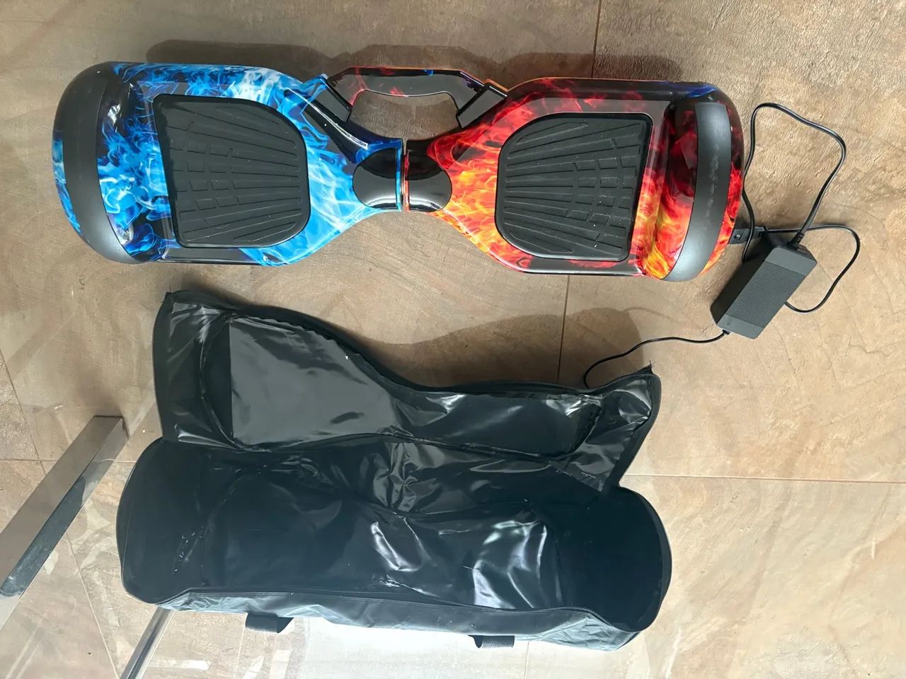 Hoverboard com bolsa de transporte e carregador