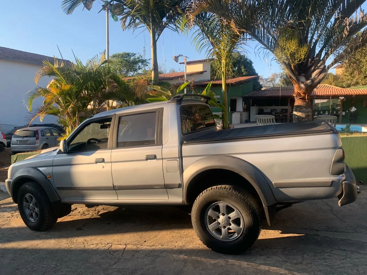 L200  4x4 completa  - Foto 3