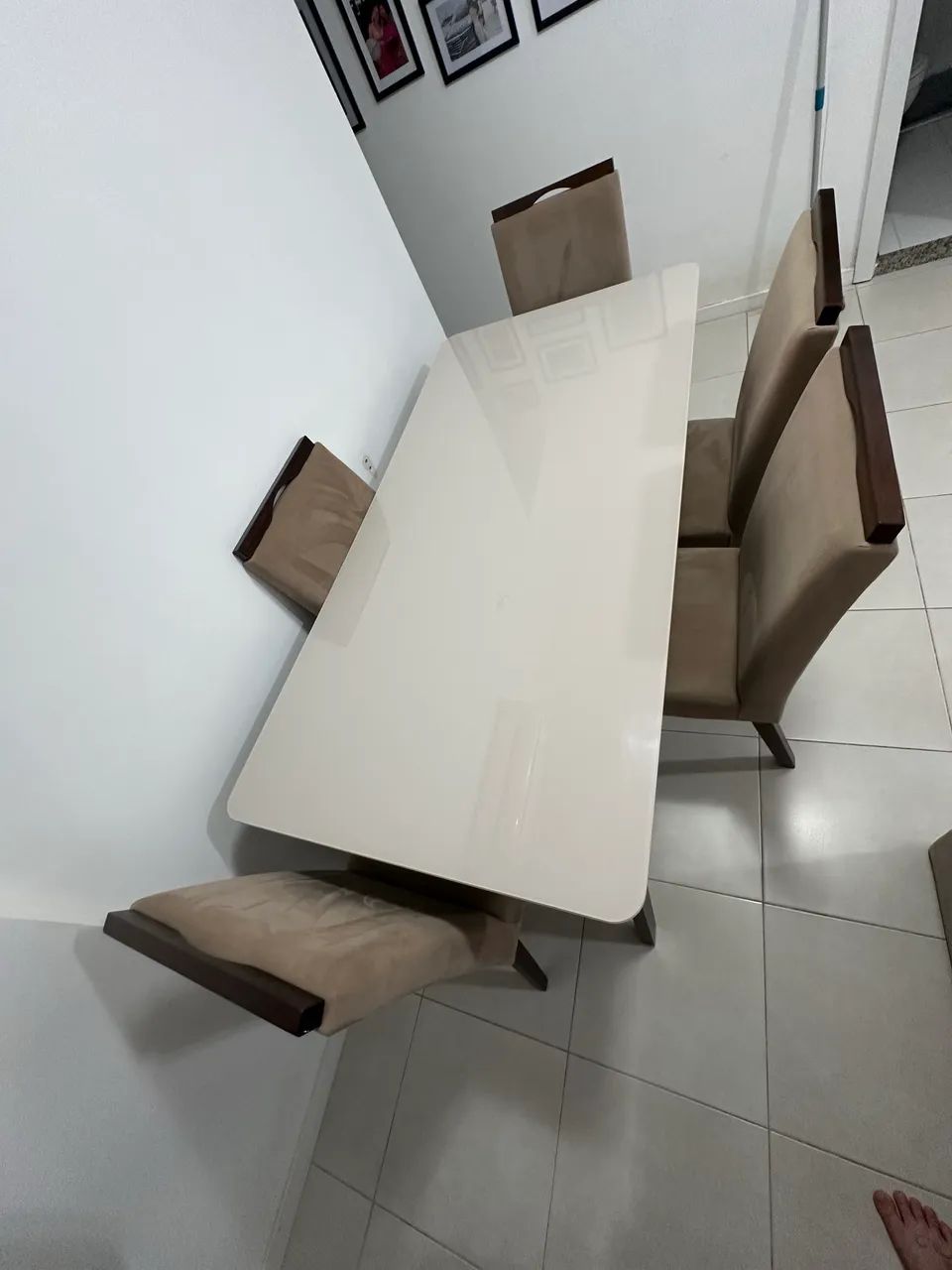 Mesa de jantar de 6 lugares 64520805729411124