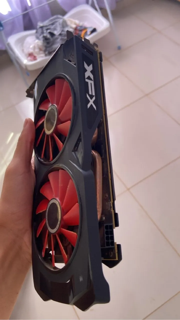 Placa de Vídeo XFX Radeon RX