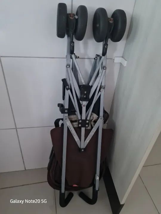 Carrinho bebê + bicicleta+ cadeirinha de carro - Foto 2