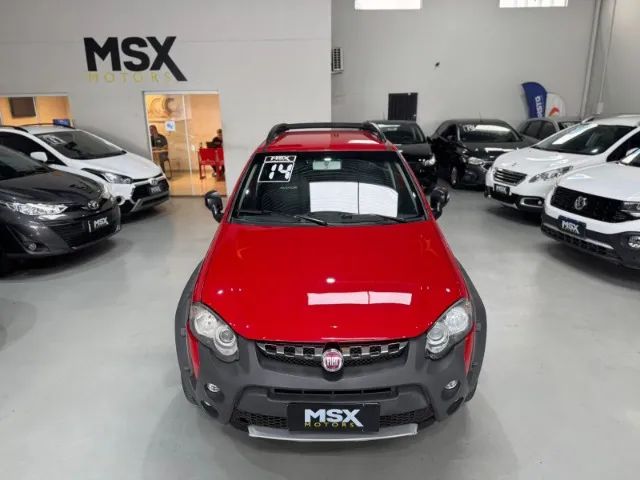 Fiat Strada Adventure 1.8 CD 2014 - Foto 3