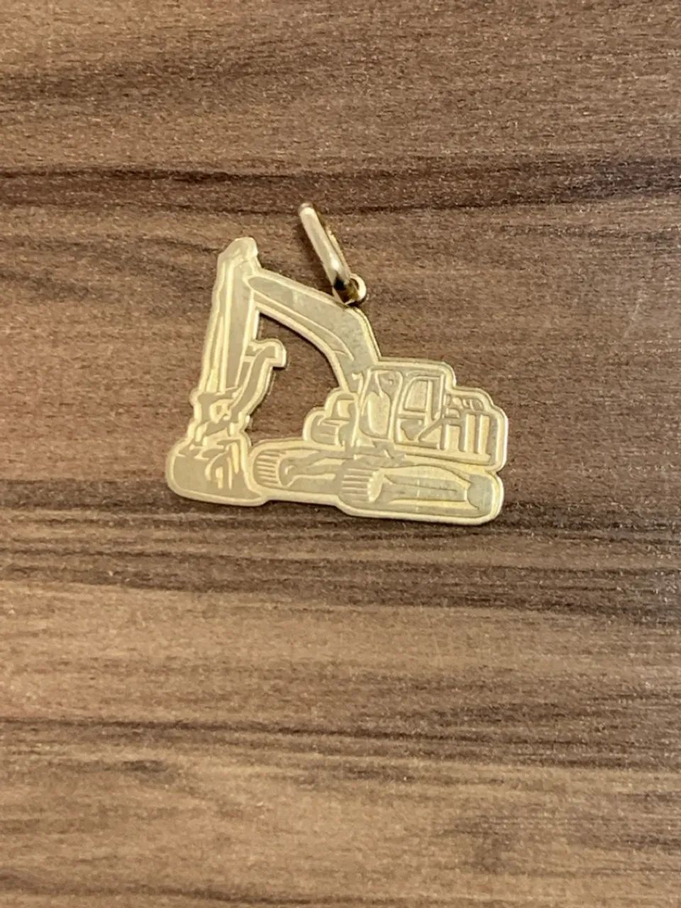 Pingente Escavadeira Ouro 18 - Foto 4
