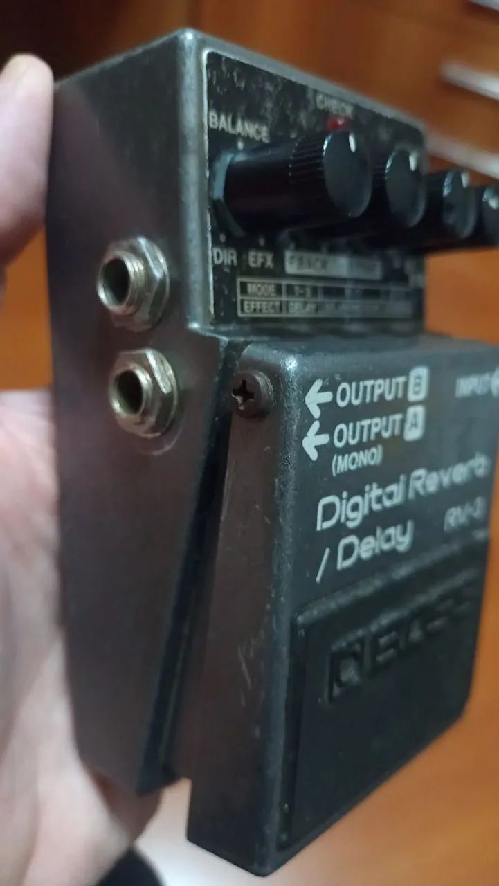 BOSS RV-3 Digital Reverb/Delay RARIDADE - Instrumentos musicais