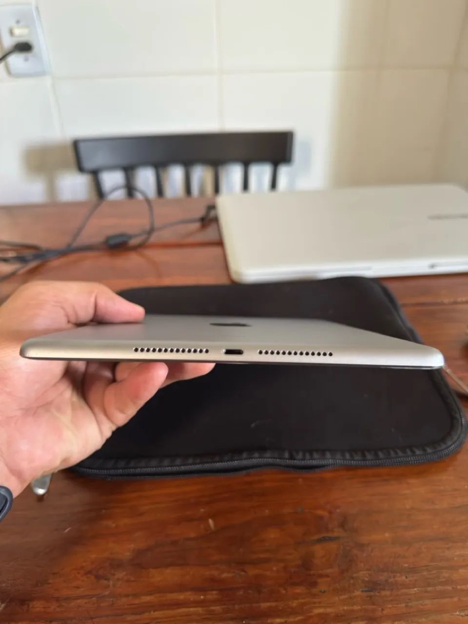 iPad Apple Cinza - 32GB - Foto 2
