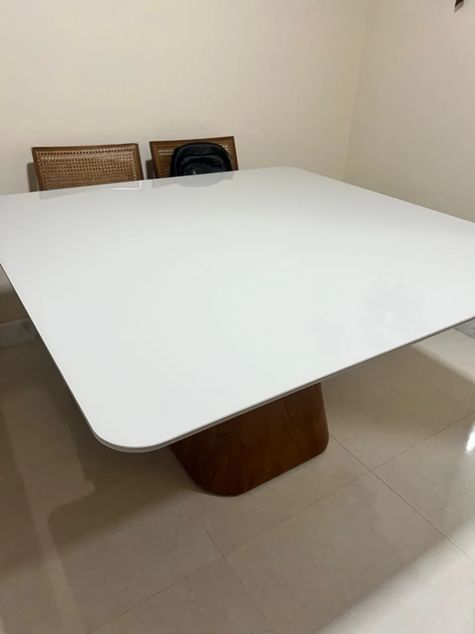 VENDO MESA QUADRADA 1,40 x 1,40