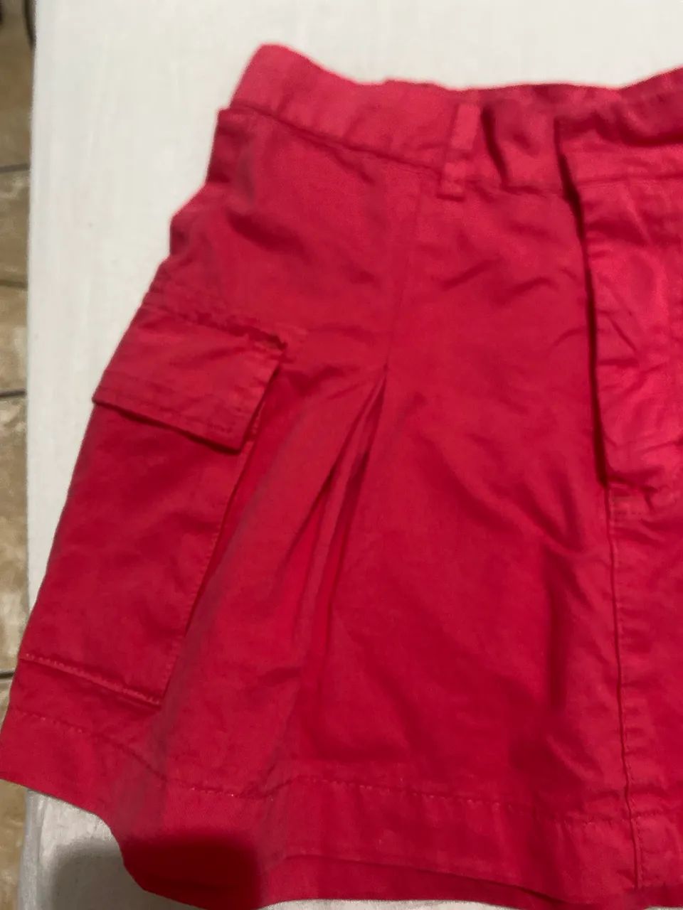 Saia cargo vermelha  - Foto 2