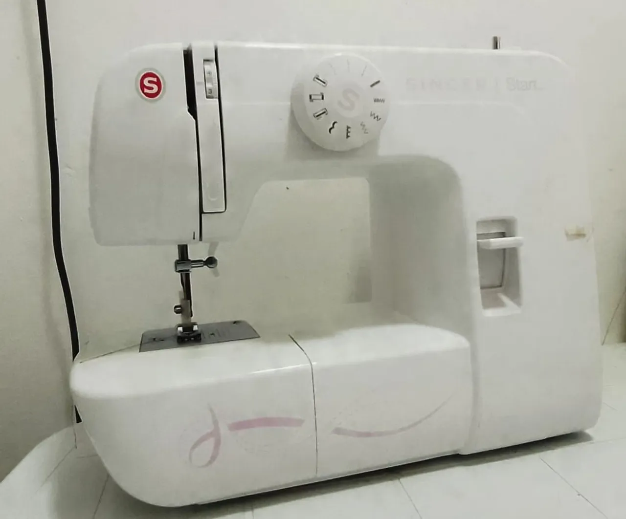 Máquina de Costurar Singer Start