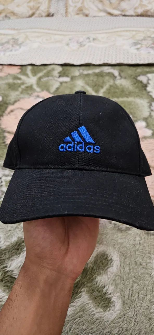 Boné adidas original