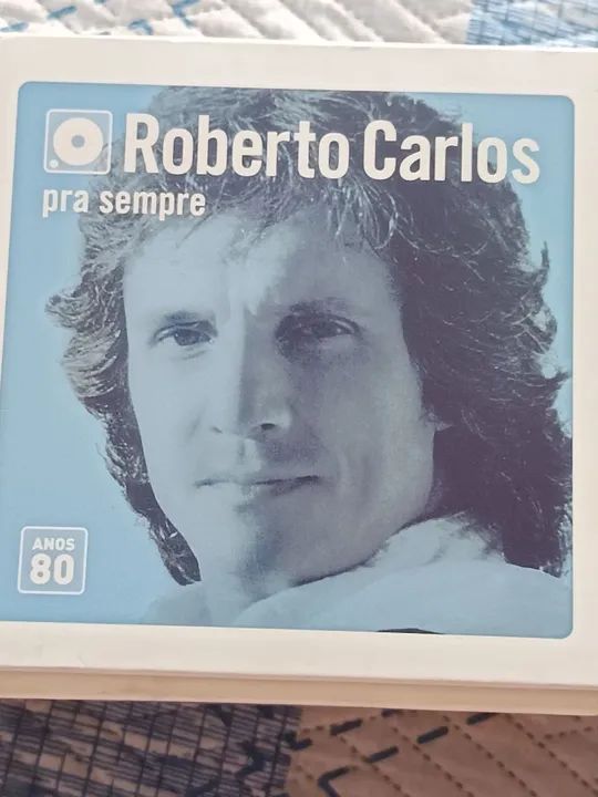 3 boxes de CDs Roberto Carlos - Foto 6
