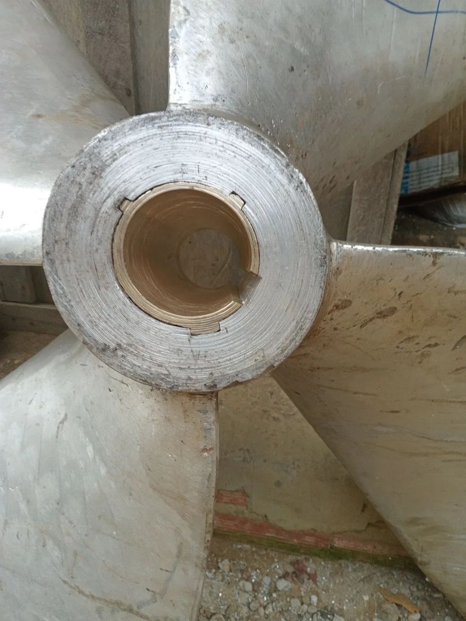 Hélice para Barco em Perfeito Estado - Foto 5