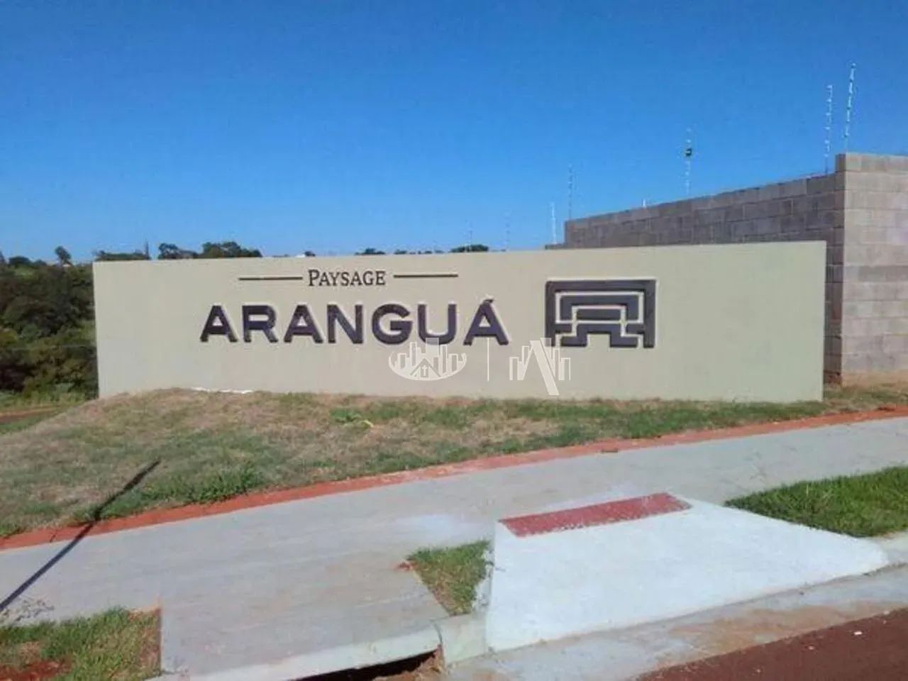 Terreno à venda, 262 m² por R$ 350.000,00 - Parque Tauá - Aranguá - Londrina/PR