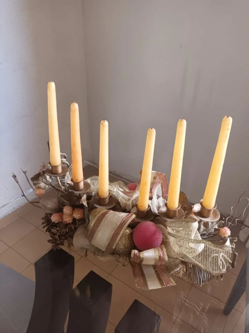 Castiçal Natalino com 6 velas
