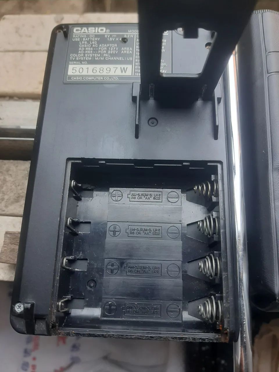 Tv portátil de mão casio 430 color/ no estado!  - Foto 3