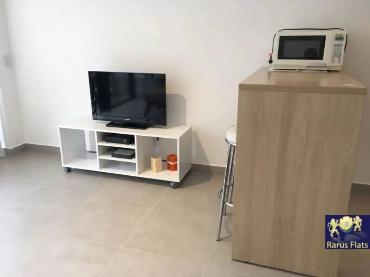 Flat para locação na Vila Nova Conceição - Edifício Urbano Duplex - Cód. AMY08344