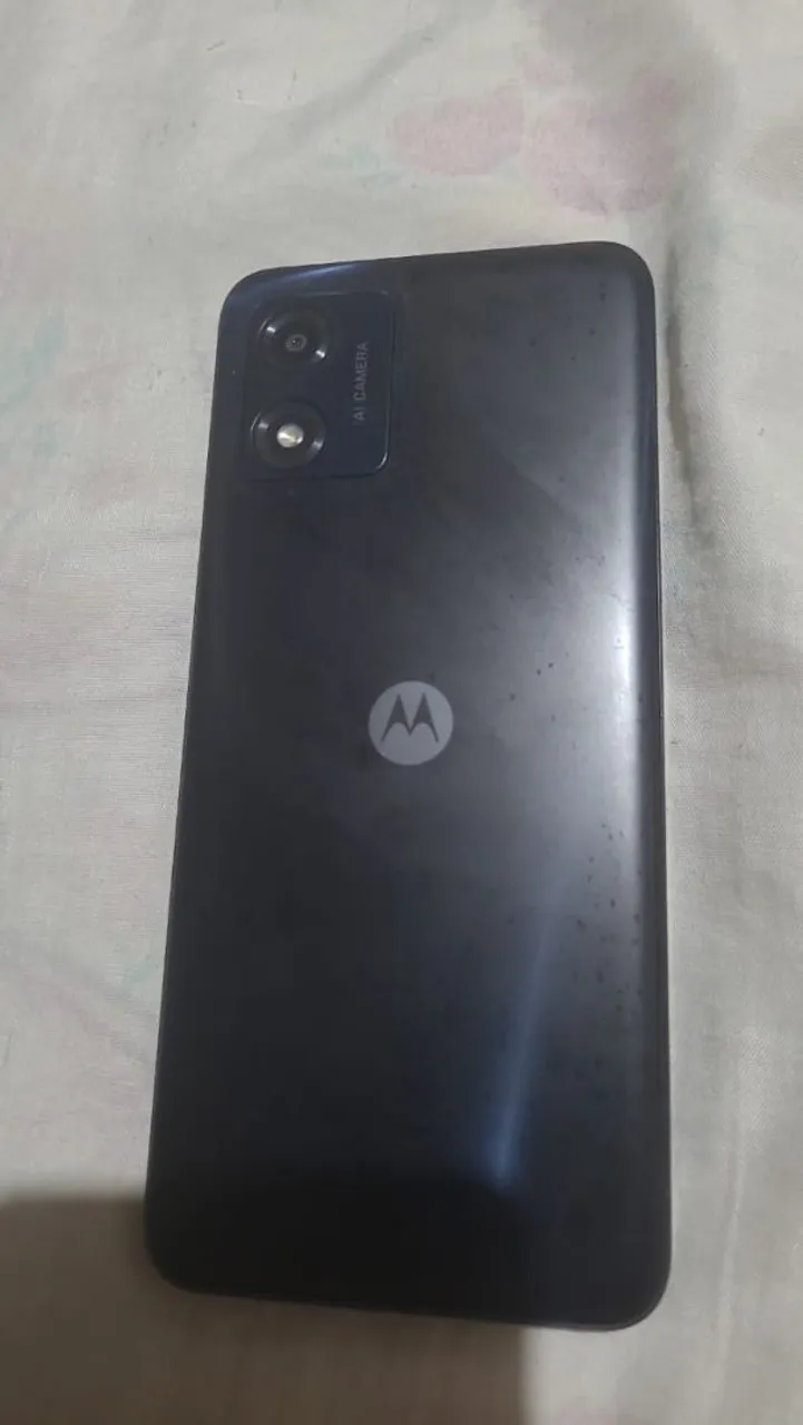 Celular MotoE13