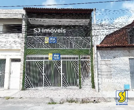 Casa no Conjunto Ceará