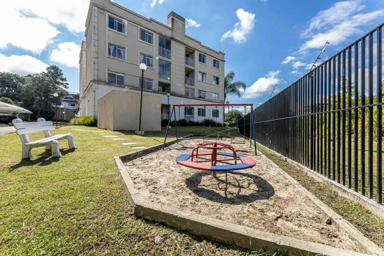 Apartamento em SANTA FELICIDADE com 86,61m²