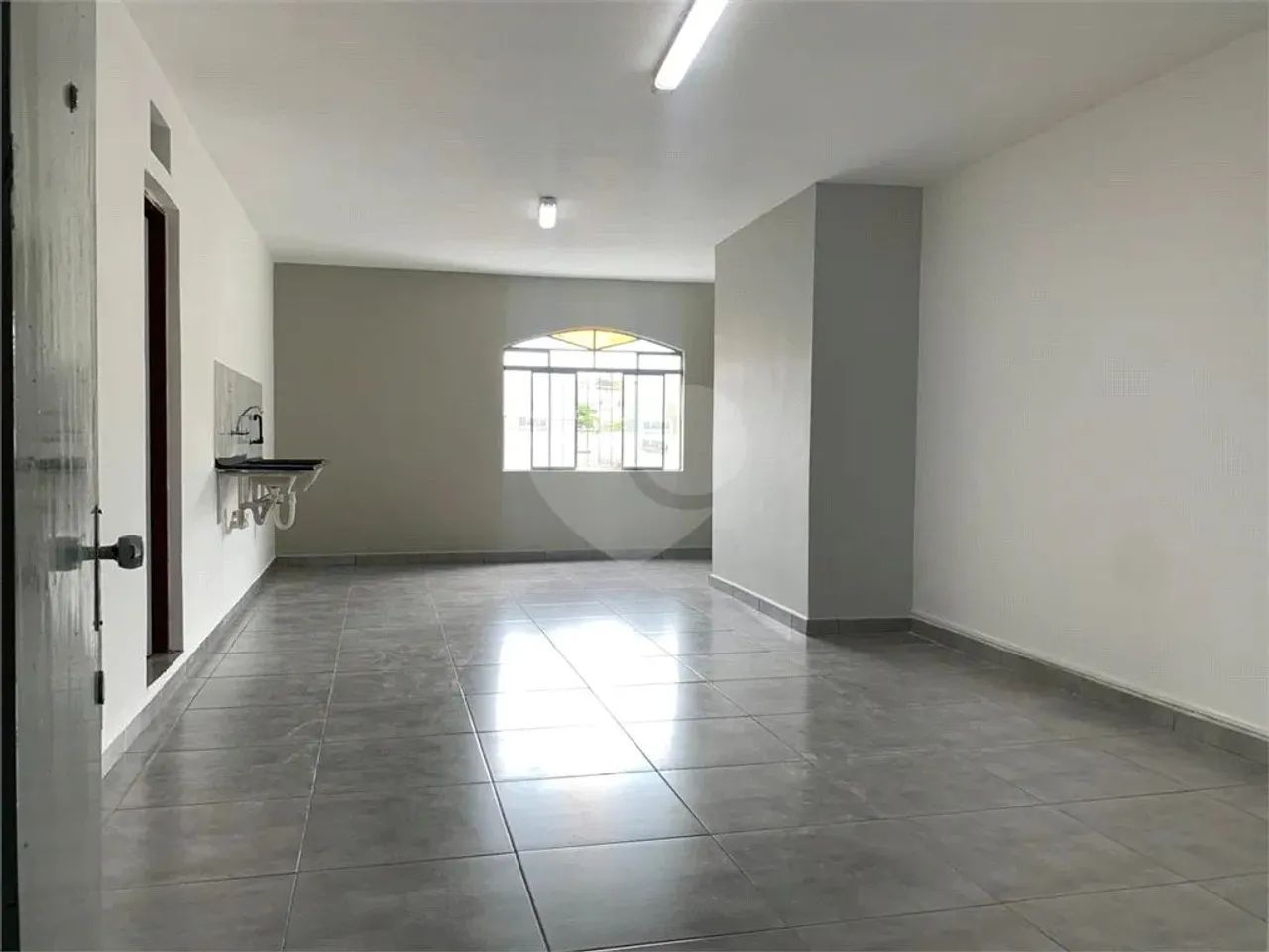 Salas para locação em Alvinópolis - SP - Foto 4