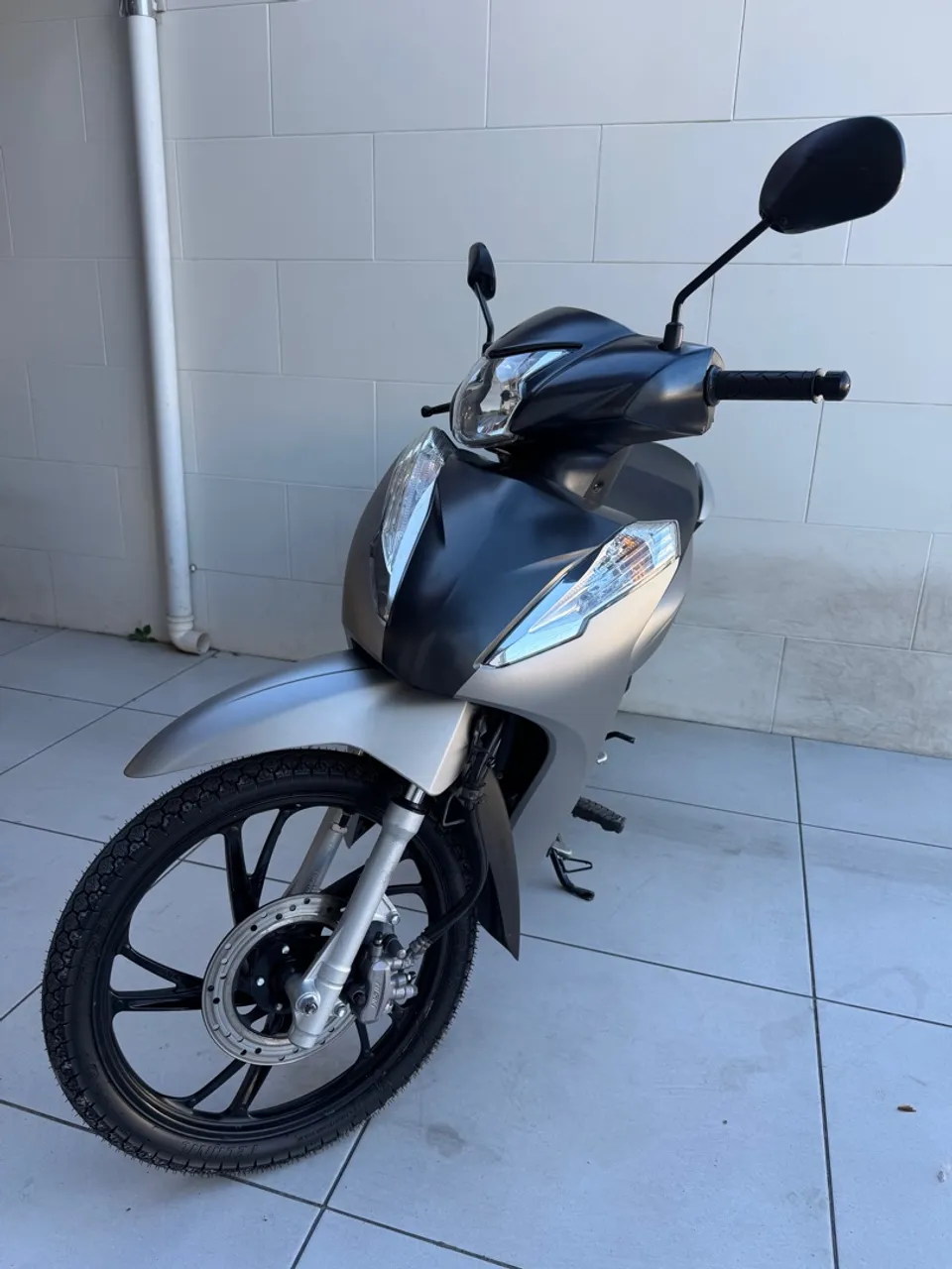 Biz 125 ano 2023 único dono