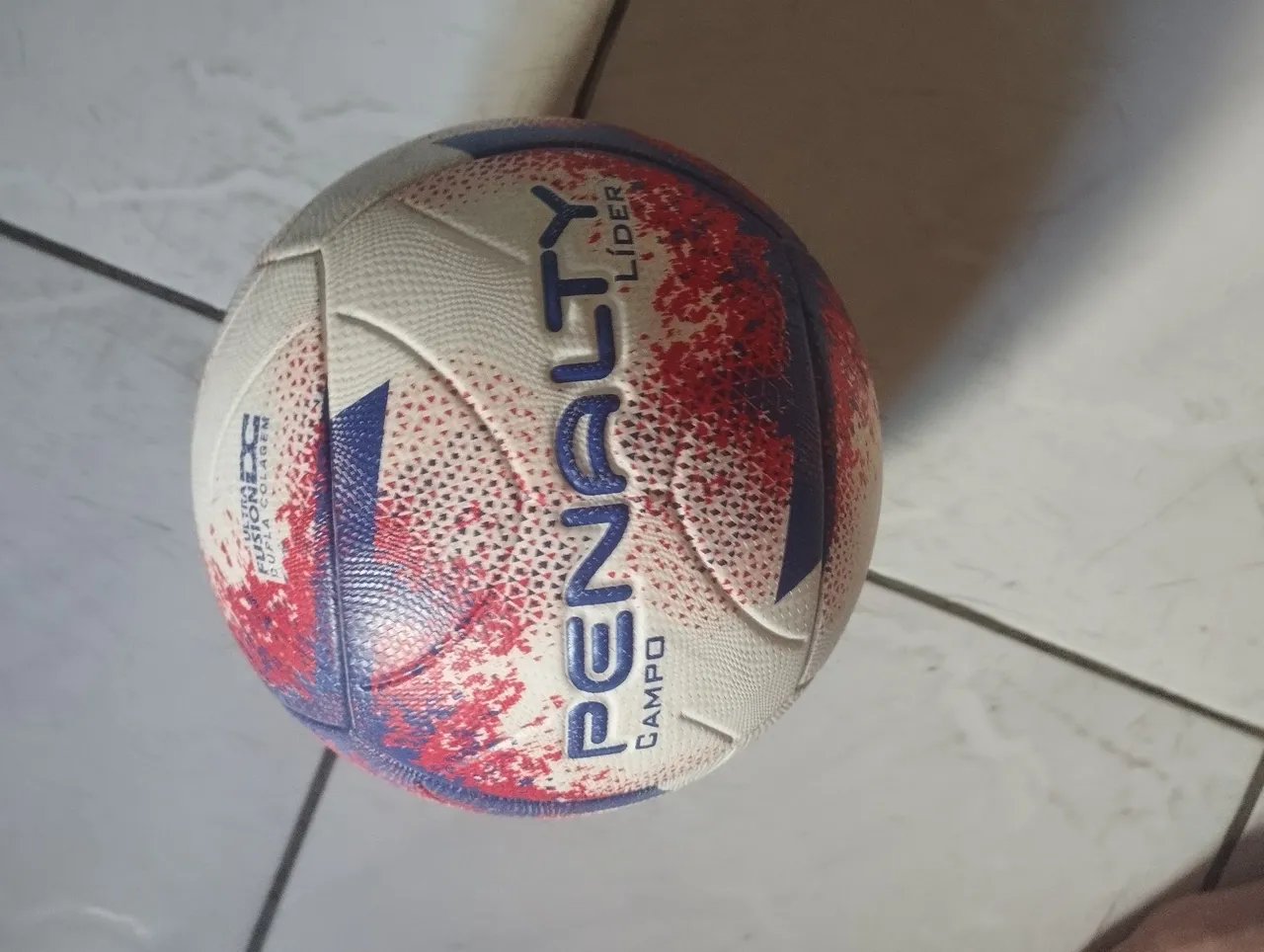 Bola Futebol Campo Penalty Lider Fusion X (tamanho 4)