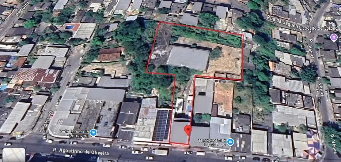VENDO ÁREA 3.000M² + 3 CASAS - PISCINA - CHURRASQUEIRA - JARDIM PRIMAVERA - DUQUE DE CAXIA