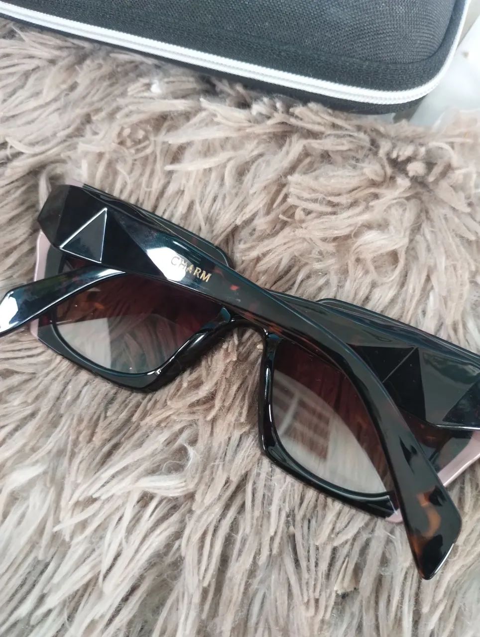 Óculos de sol Feminino - Comprado em Ótica  - Foto 3