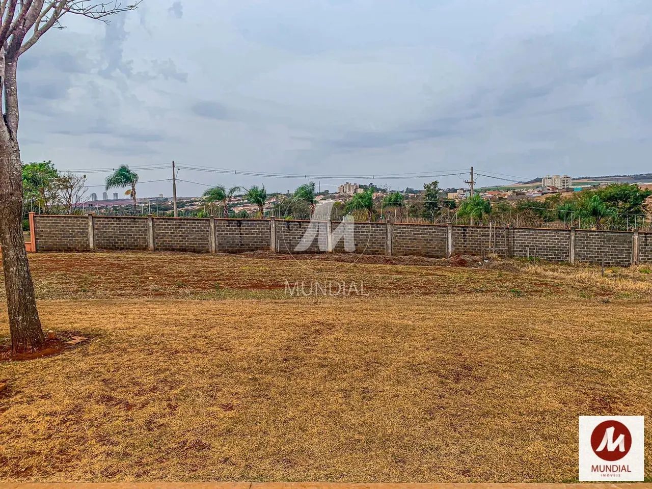 Terreno (terreno em condominio fechado) , portaria 24hs, lazer, espaço gourmet, salão de j