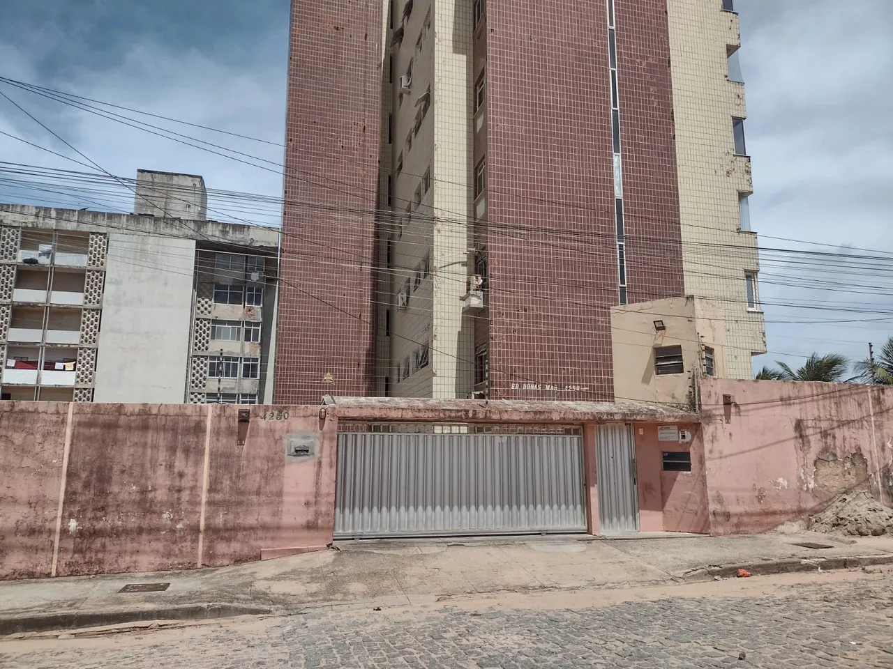 Apartamento para aluguel/venda com 125 m² com 4 quartos Praia do Futuro I - Fortaleza - CE