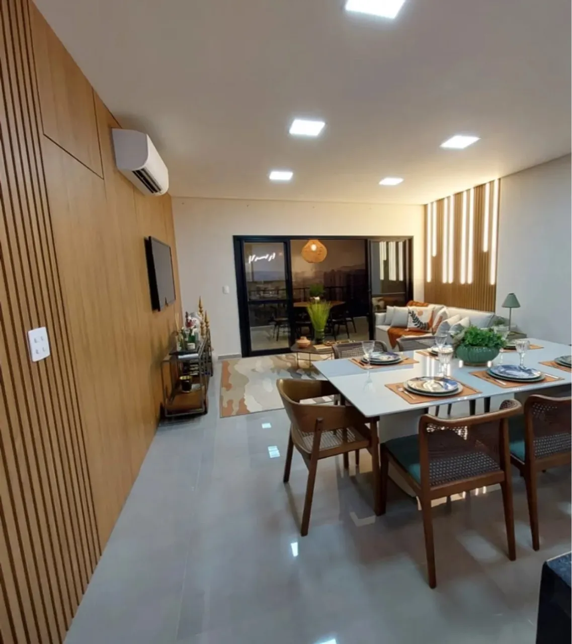 Dom Zioni R$ 960.000,00