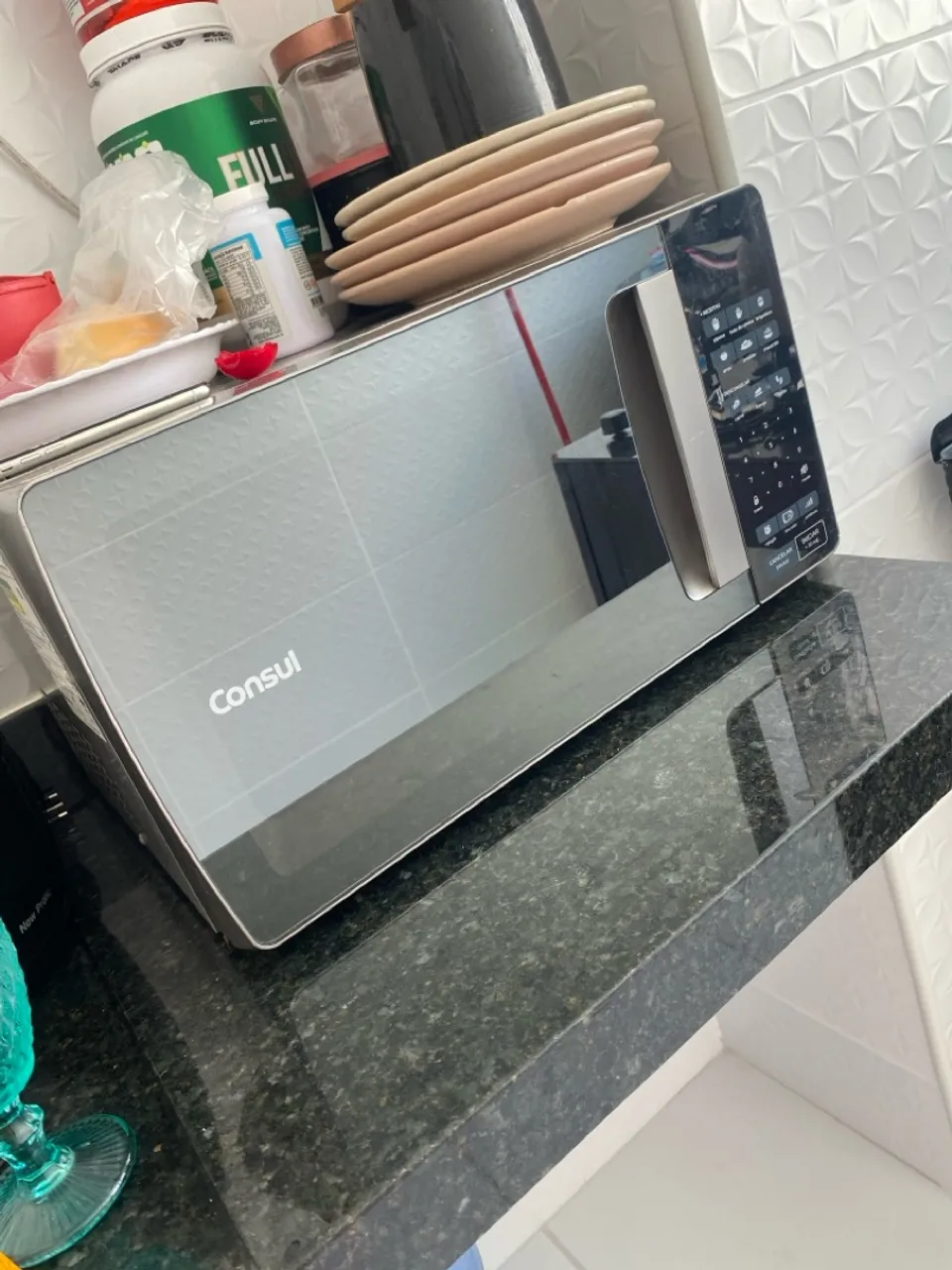Micro-ondas Consul - Design Moderno e Eficiência