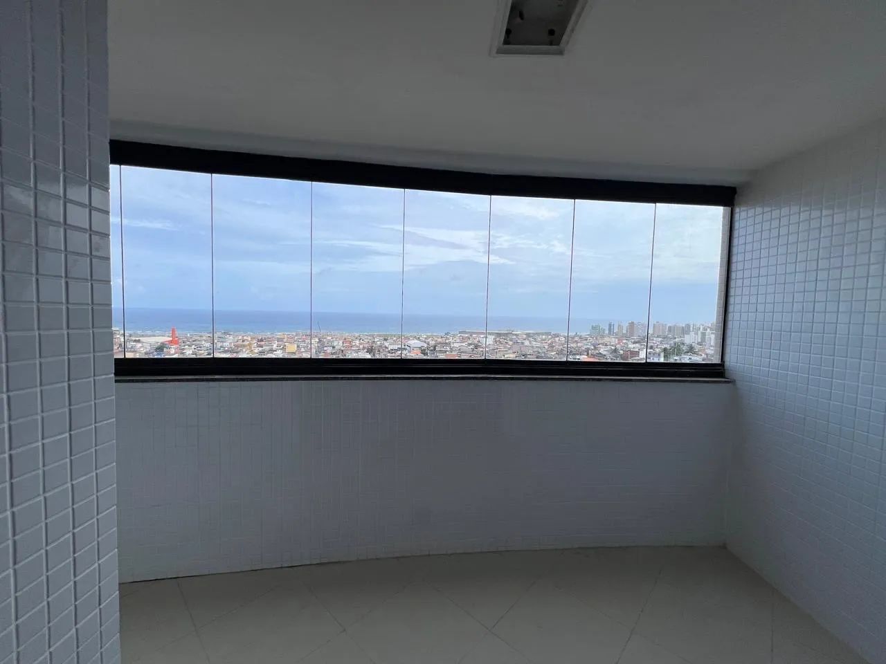 APARTAMENTO 3/4 COM SUÍTE E VARANDA NO MELHOR DO IMBUI  - Foto 4