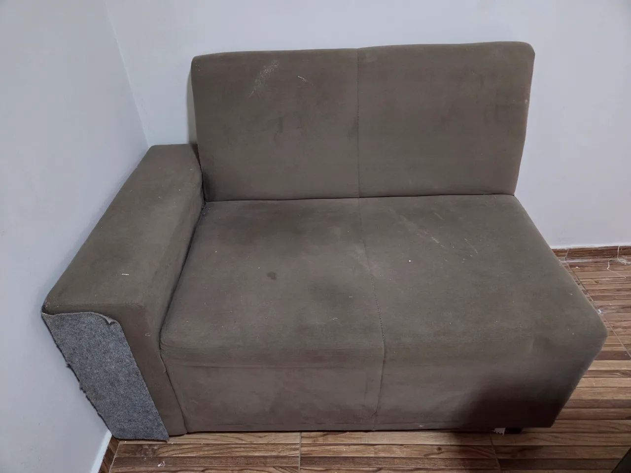 Conjunto de Sofás barato pra vender logo - Foto 2