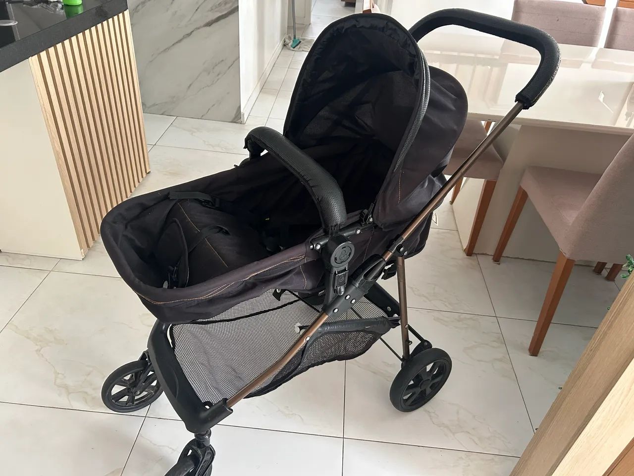 Carrinho de bebê galzerano 