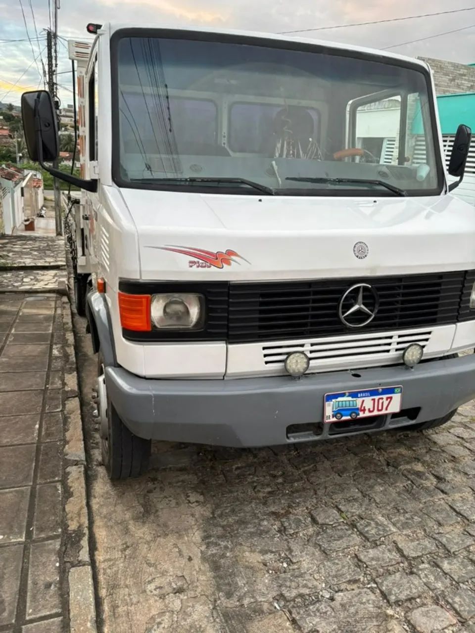 MB 710 PLUS 2000 - Foto 2