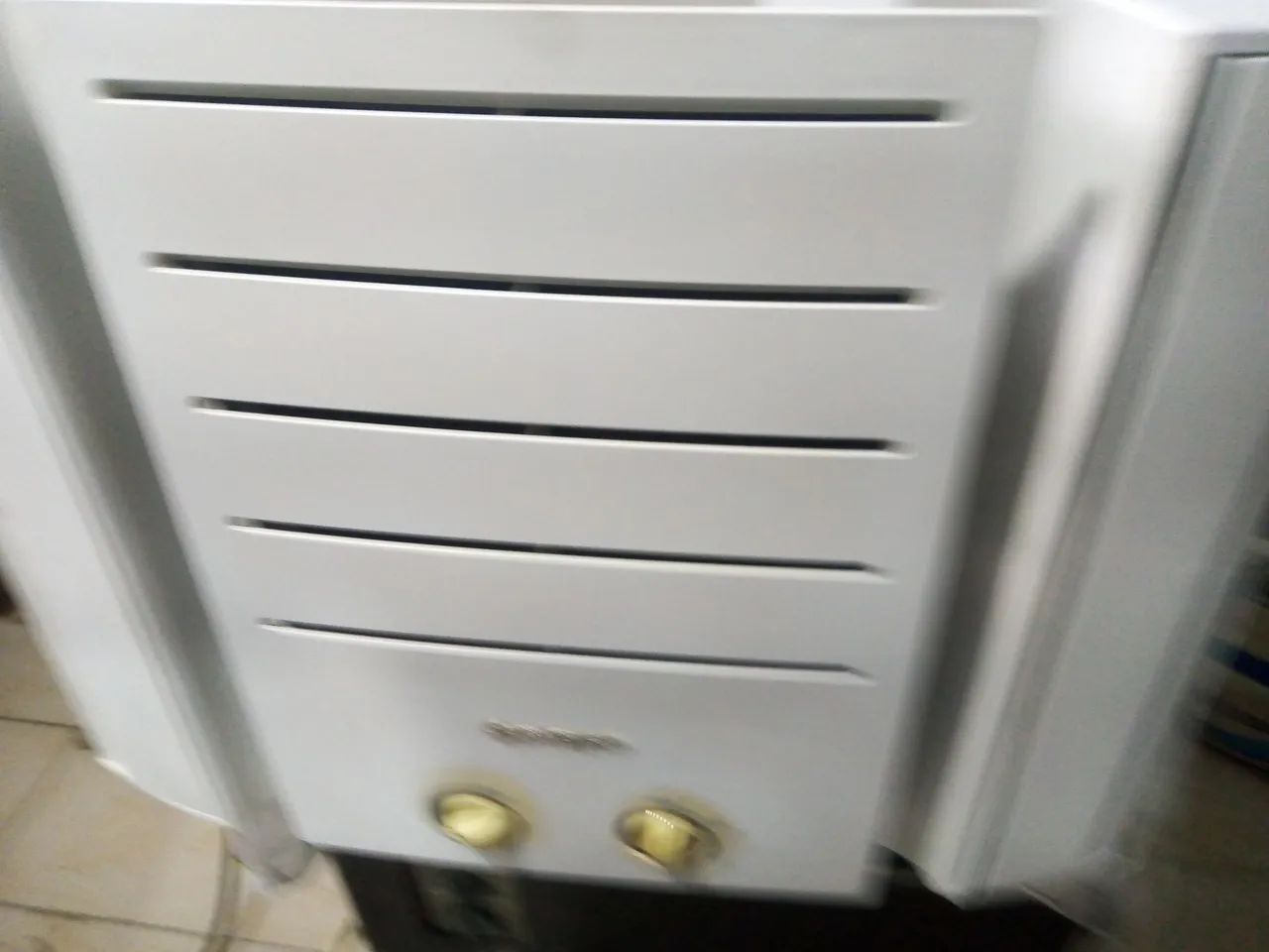 Ar Springer 7500 gelando 