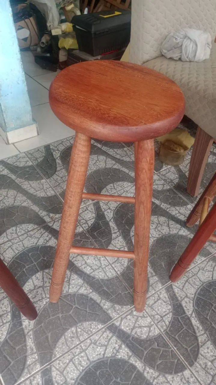 Promoção!lindas Banquetas madeira maciça sofisticada !169,00 - Foto 3