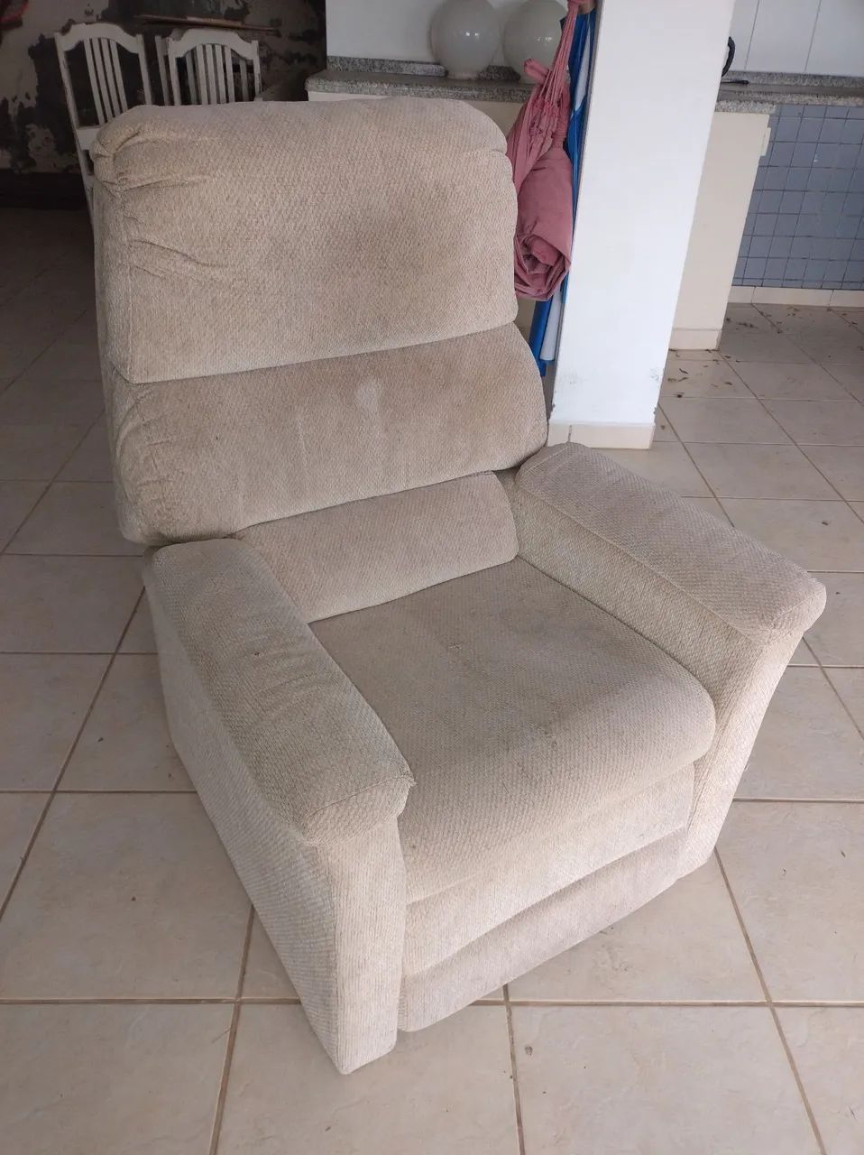 Sofá cama e poltrona reclinável  - Foto 3
