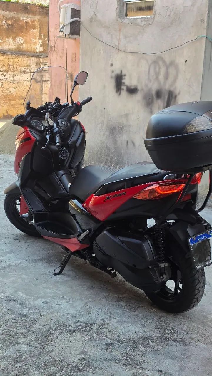 Vendo yamaha xmax 2023